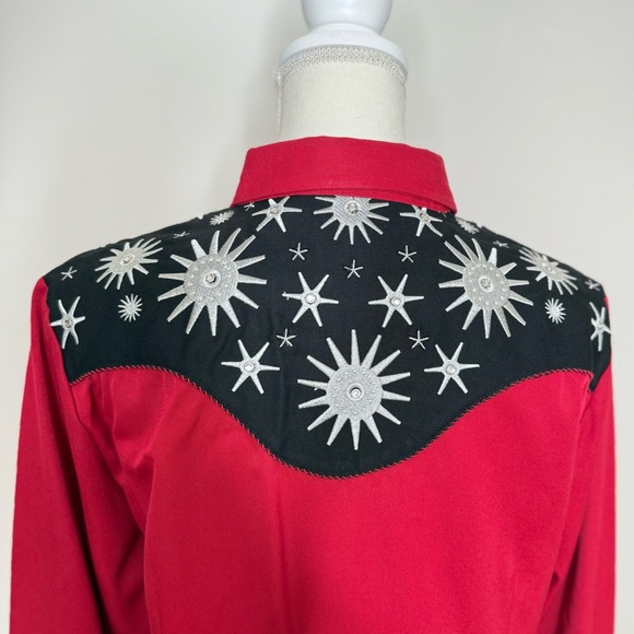 Roper Red and Black Western Shirt with White Star Accents - Picture 6 of 10